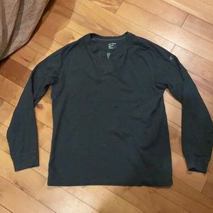 Men’s Arcteryx Henley
